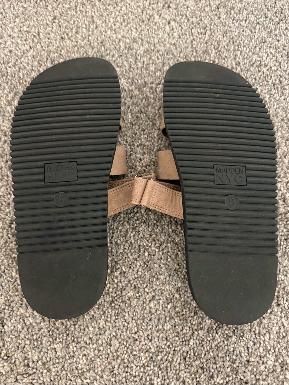 Madden Girl Platform Tan Sandals 8 - Picture 2 of 3